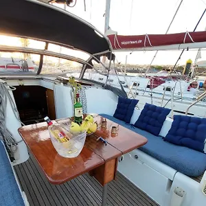 yacht-oceanis-clipper.adeje-hotels.com/